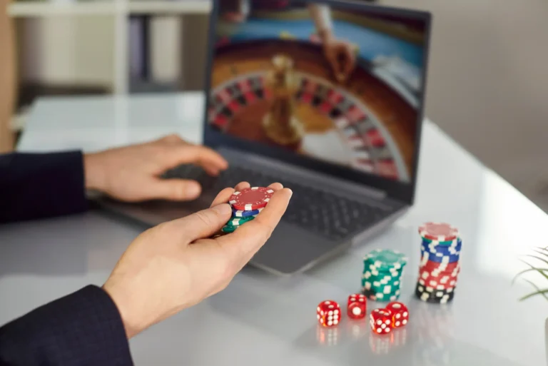 Are Credit Card Casinos Better Than PayPal Casinos?