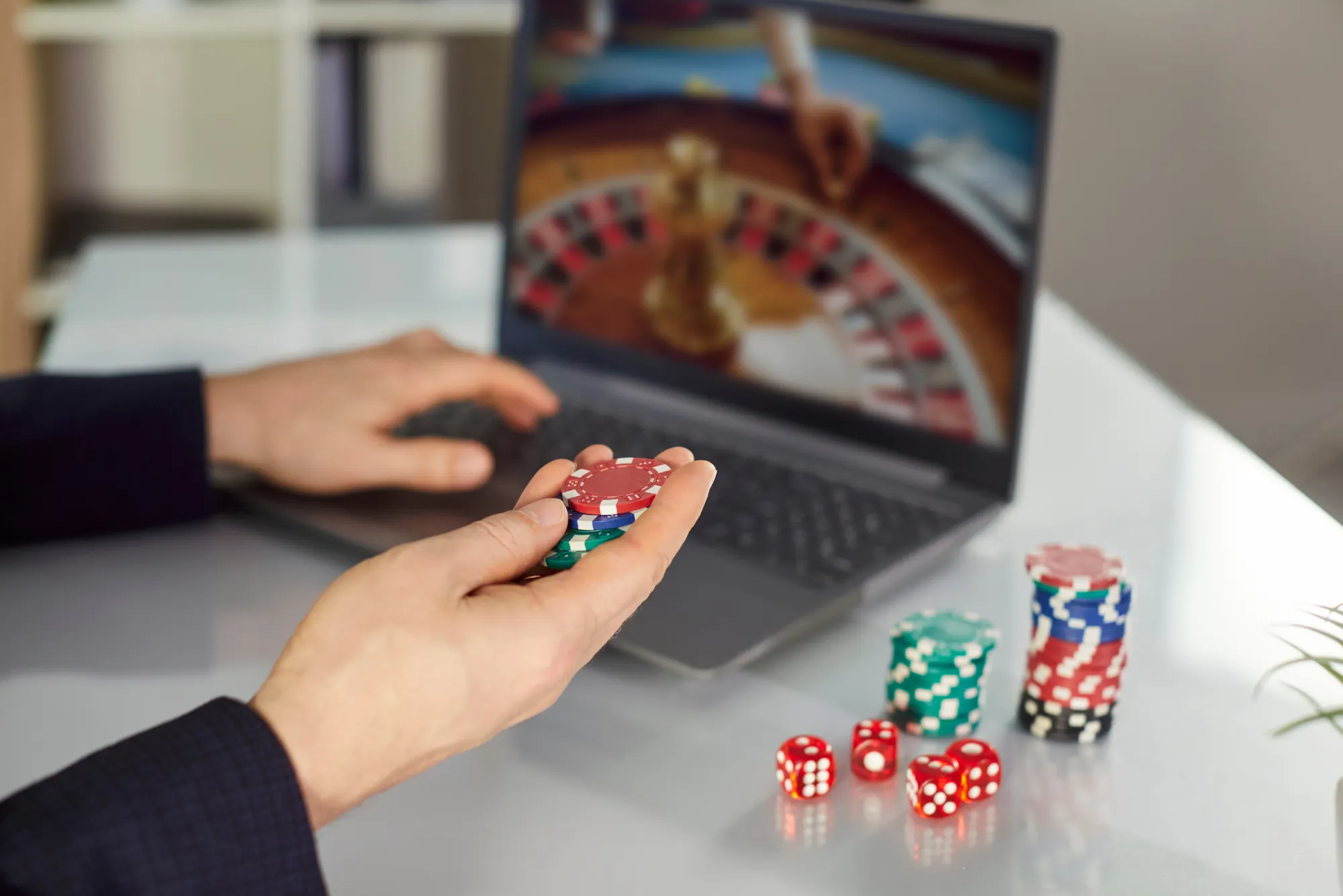 Are Credit Card Casinos Better Than PayPal Casinos?